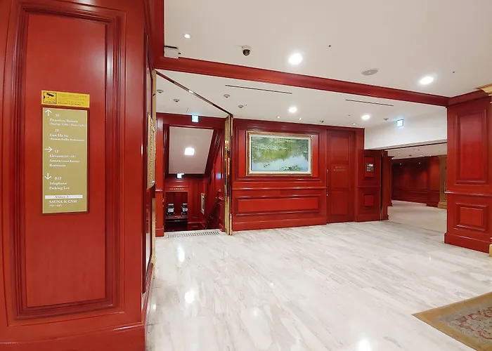 Sejong Myeongdong Hotel 4*