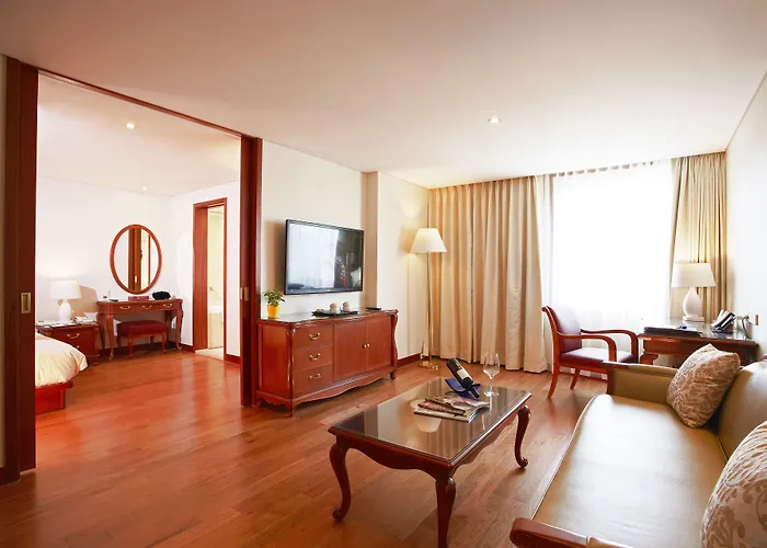 Sejong Myeongdong Hotel 4*