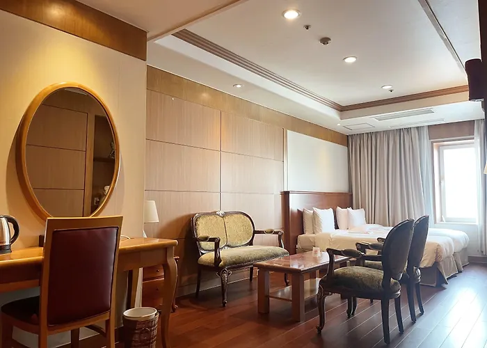 Sejong Myeongdong Hotel 4*