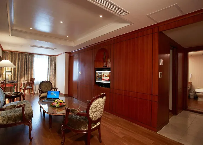 Sejong Myeongdong 4* Seoel